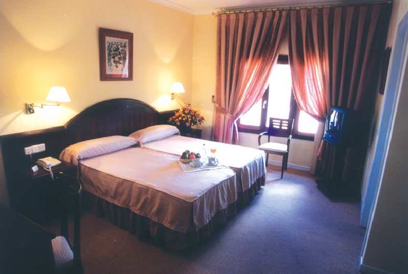 Hotel Trafalgar Jerez de la Frontera Cameră foto